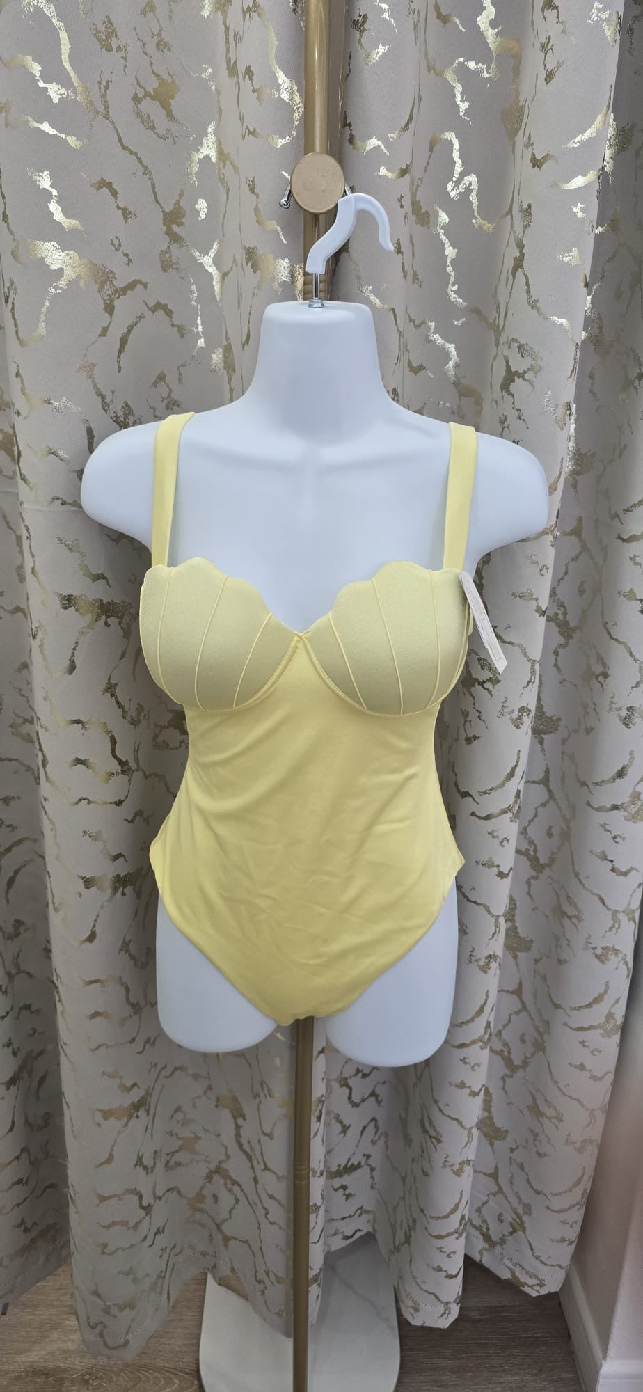 Yellow Glow Sculpt One-Piece M