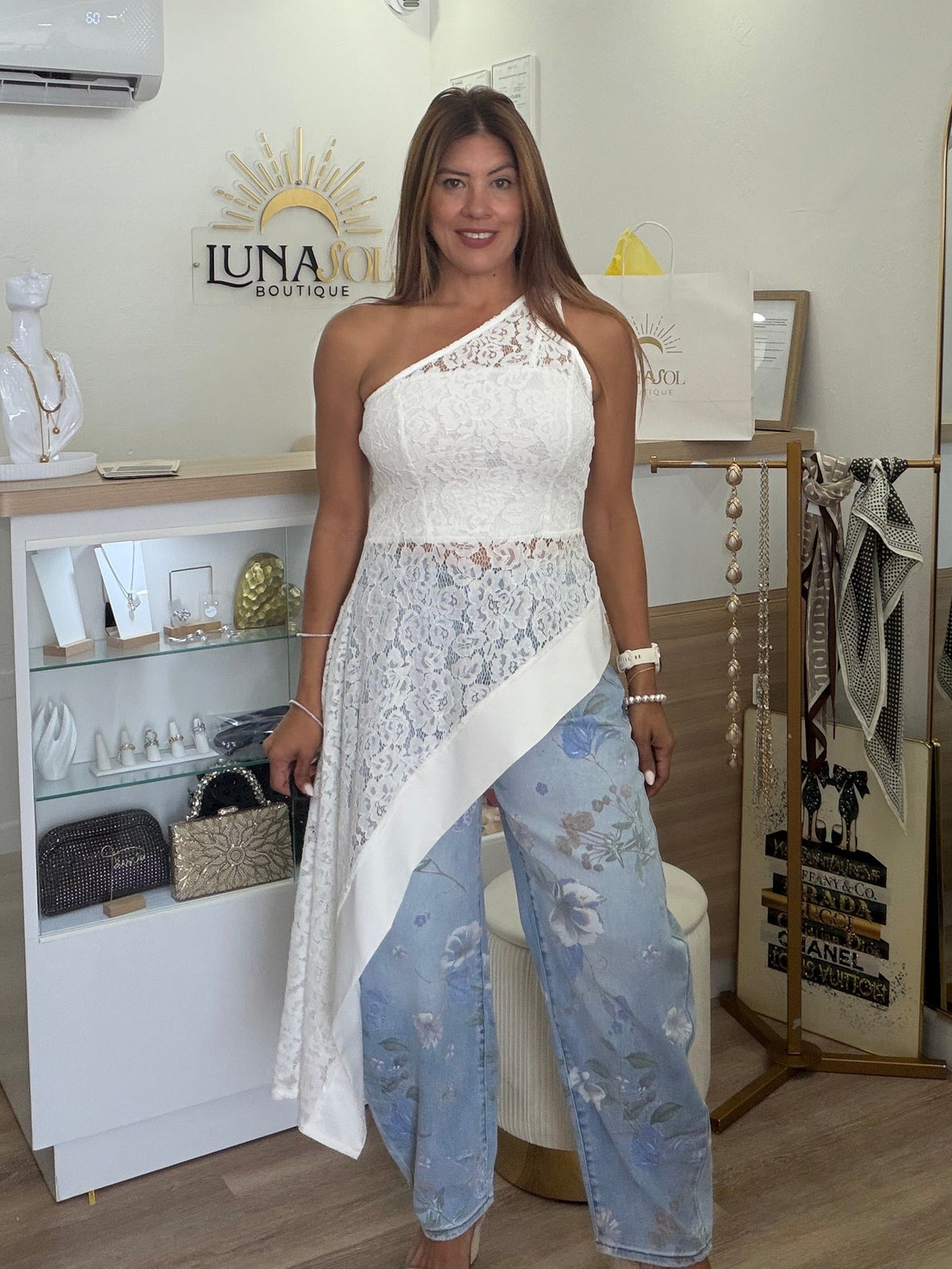 Bella Lace Top